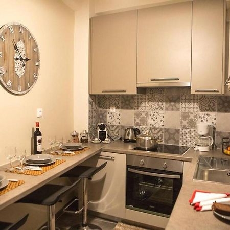 אתונה Acropolis Museum Deluxe Apartment מראה חיצוני תמונה