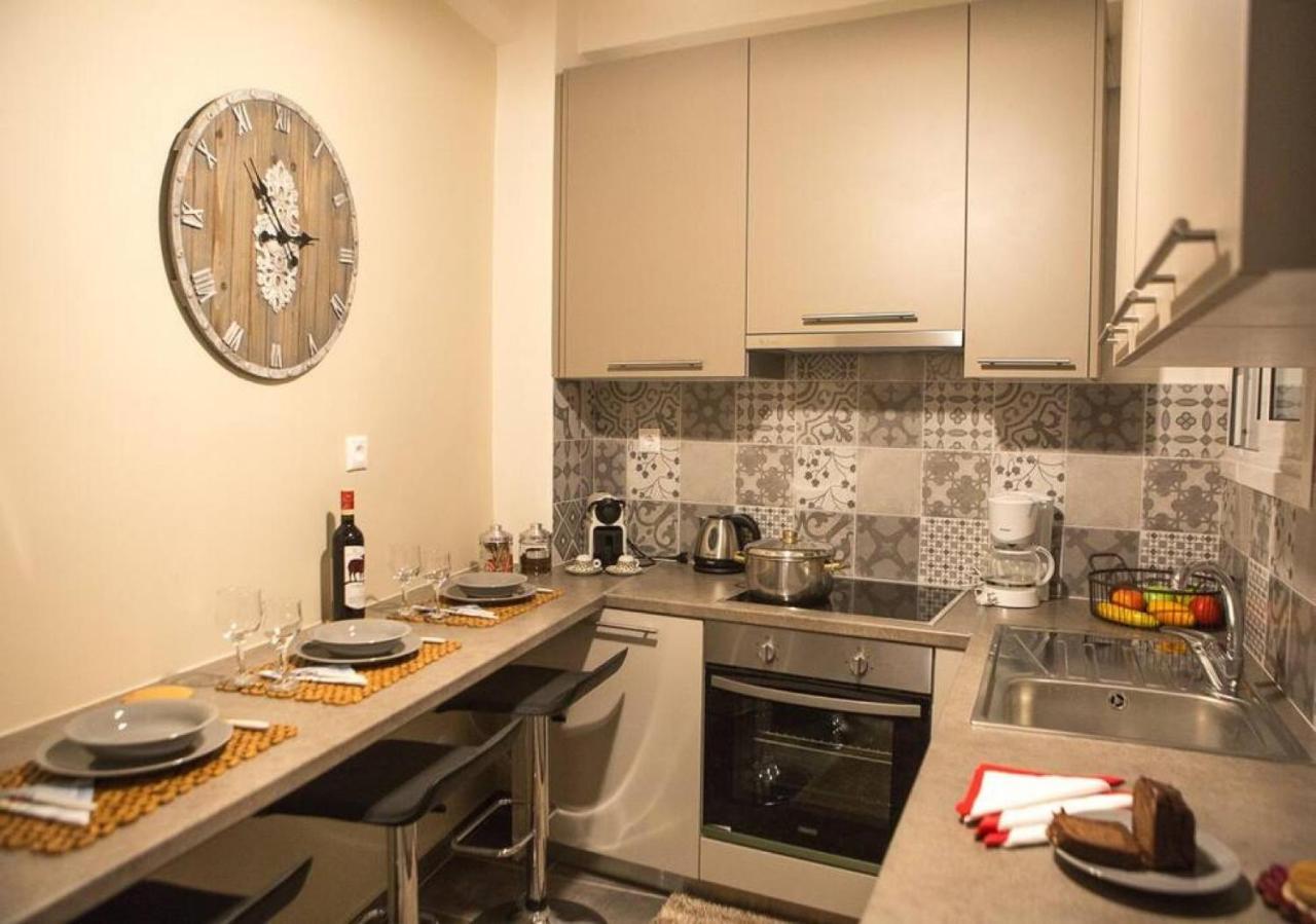 אתונה Acropolis Museum Deluxe Apartment מראה חיצוני תמונה